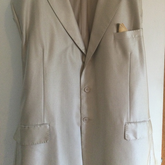 Milano Moda  2 Pc Mens Beige suit - Picture 7 of 8